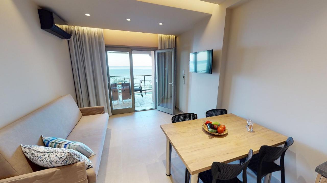 Kallia Suites- Chorefto 外观 照片