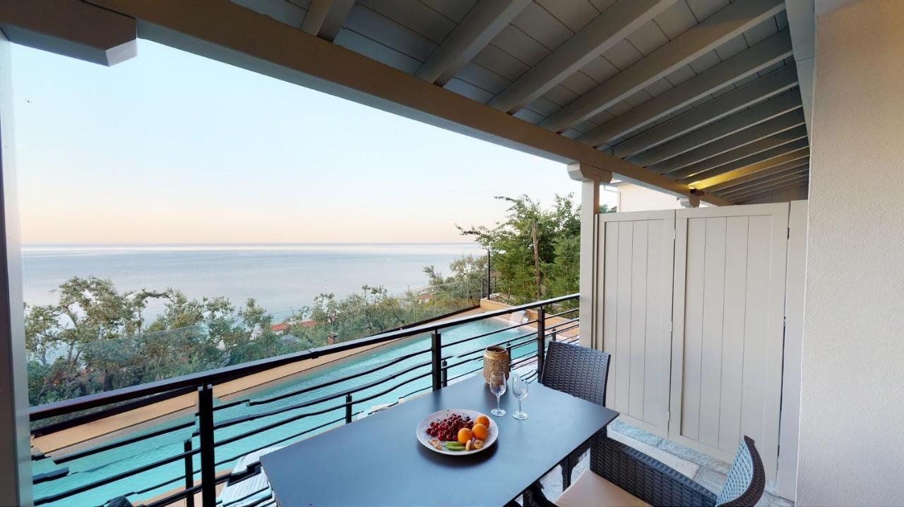 Kallia Suites- Chorefto 外观 照片